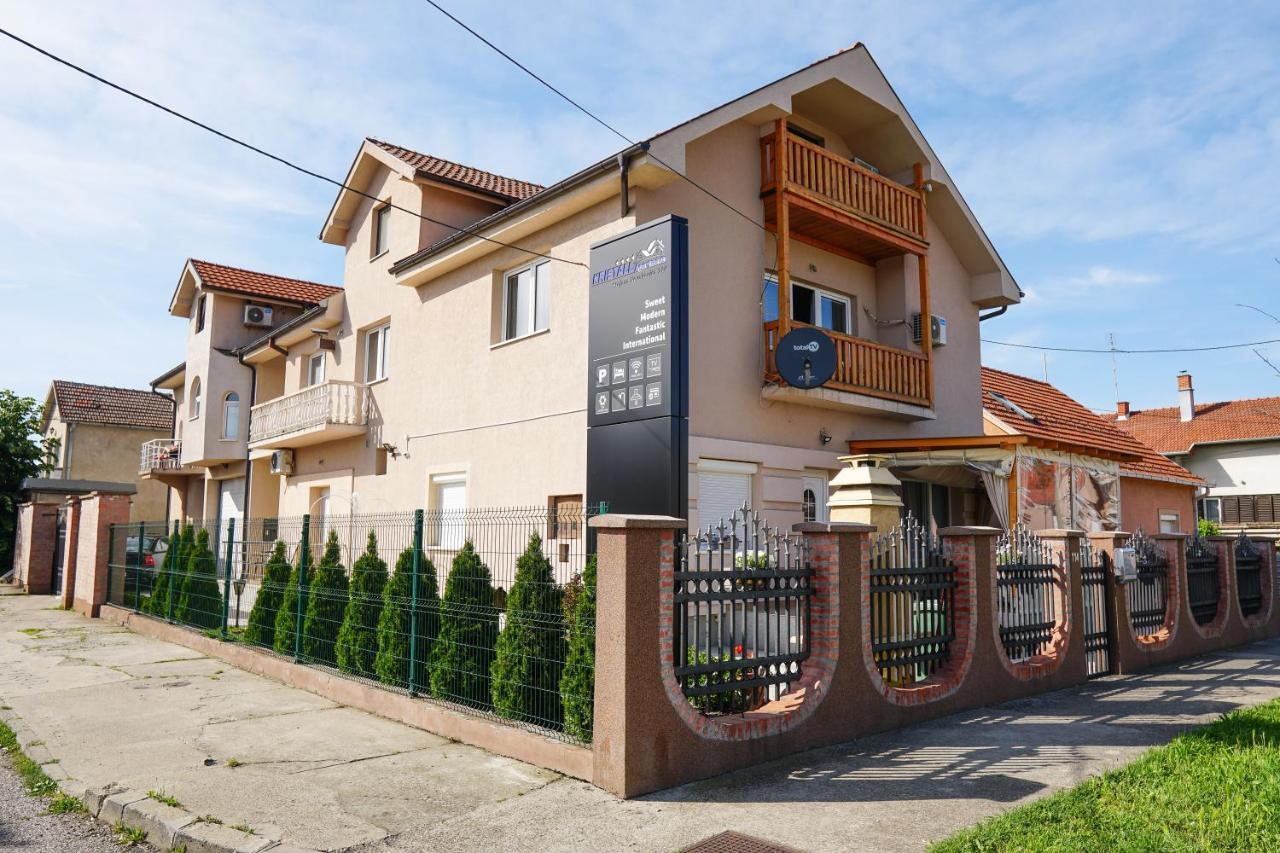 Kristall Apartments Šabac Buitenkant foto