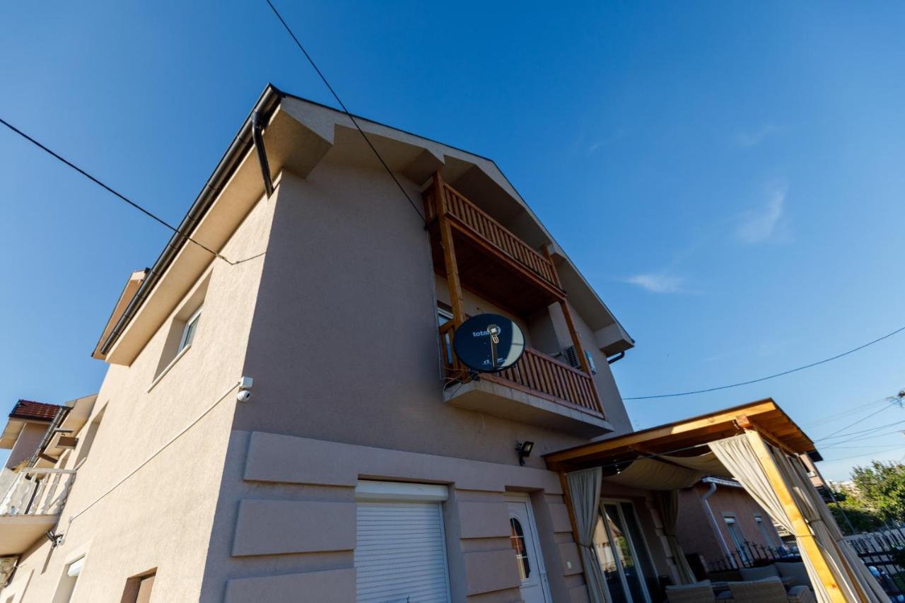 Kristall Apartments Šabac Buitenkant foto
