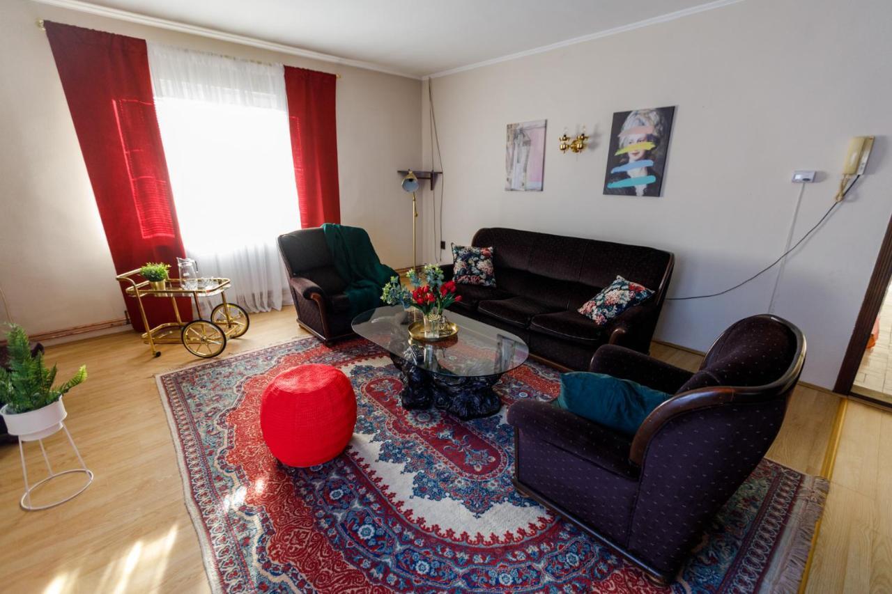 Kristall Apartments Šabac Buitenkant foto